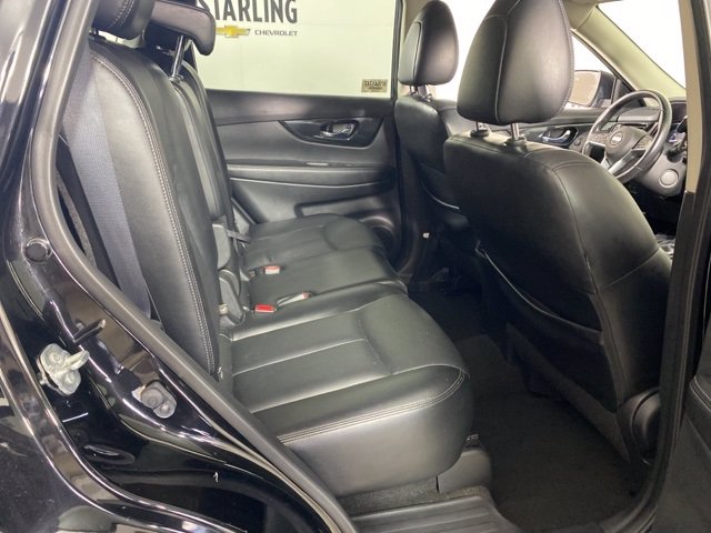 Pre-Owned 2017 Nissan Rogue