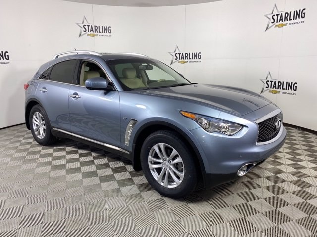 Pre-Owned 2017 INFINITI QX70