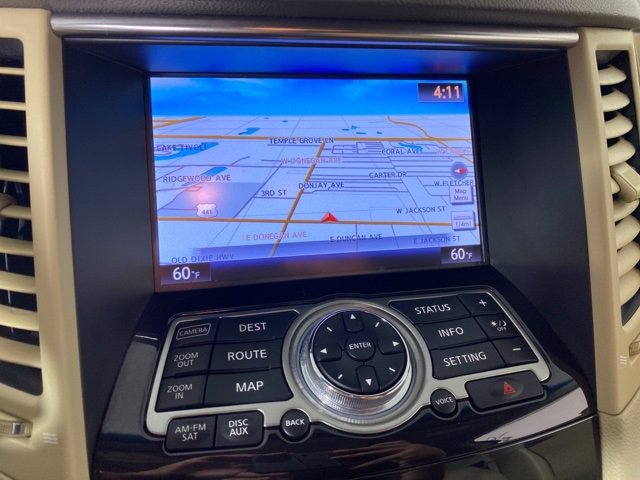 Pre-Owned 2017 INFINITI QX70
