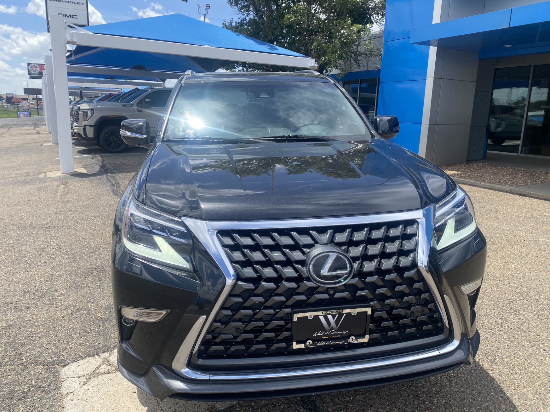 Used 2022 Black Lexus GX 460 Luxury image 3