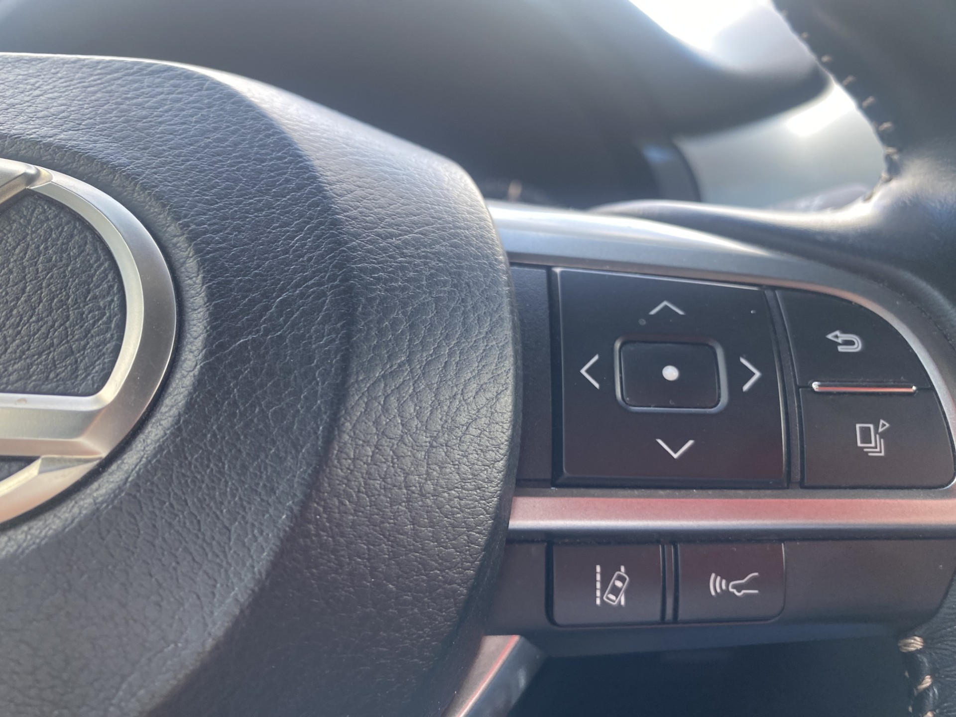 Used 2022 Black Lexus GX 460 Luxury image 20