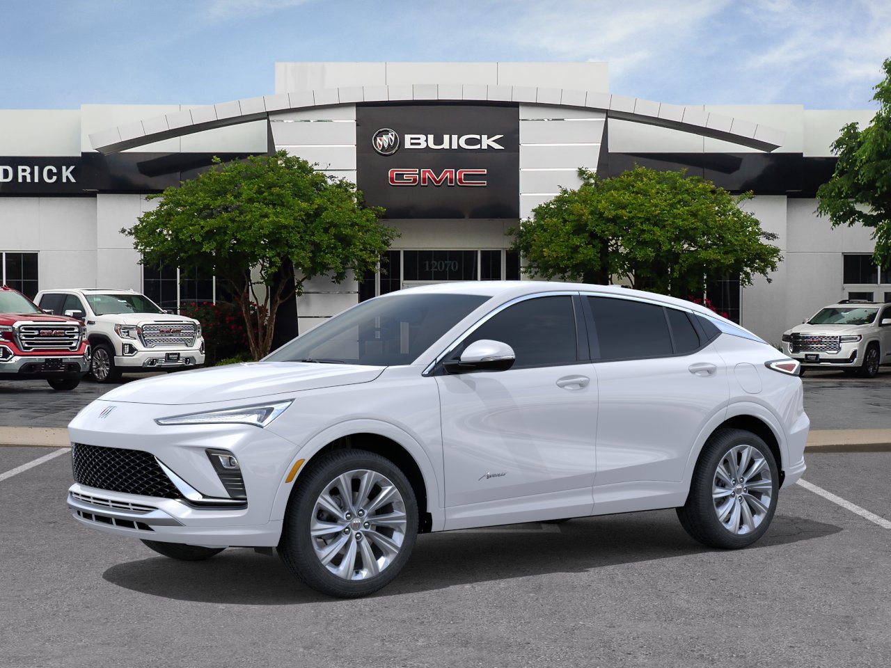 New 2026 White Frost Tricoat Buick Avenir image 28