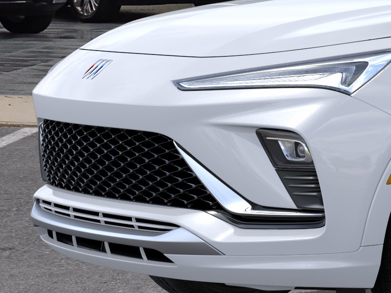 New 2026 White Frost Tricoat Buick Avenir image 39