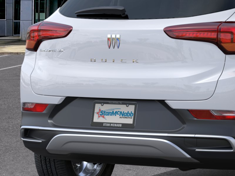New 2026 Summit White Buick Preferred image 38
