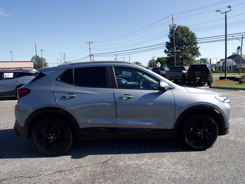 2024 Buick Encore GX Sport Touring - Photo 6