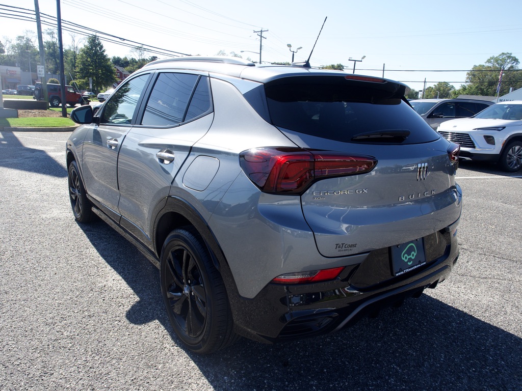 2024 Buick Encore GX Sport Touring - Photo 9