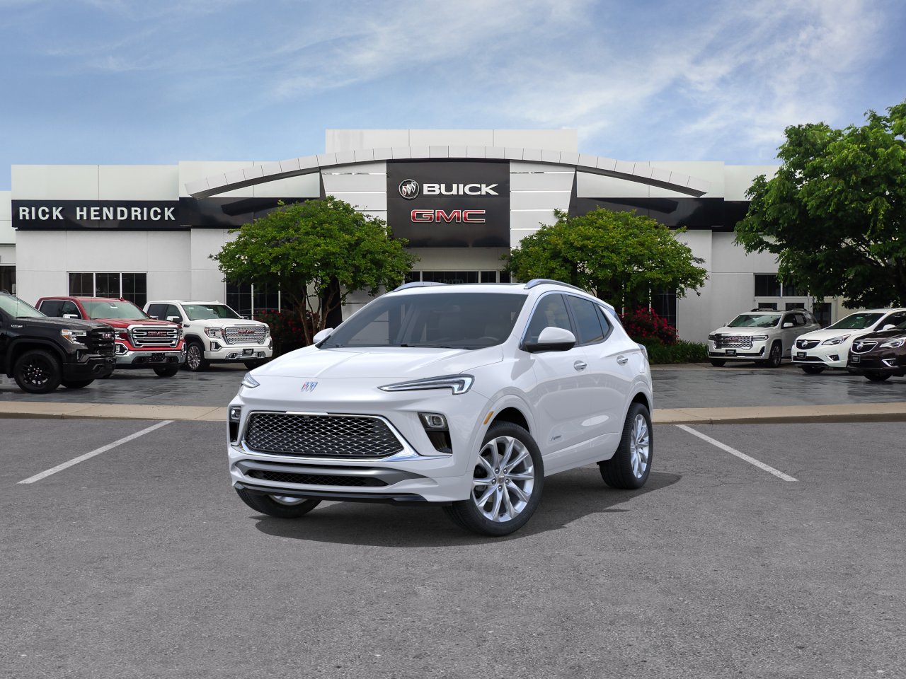New 2024 White Frost Tricoat Buick Avenir image 33