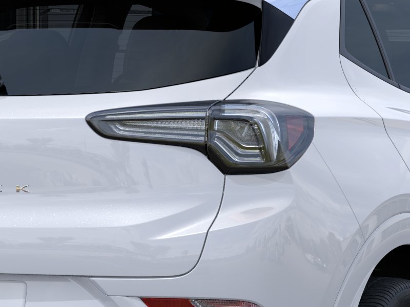 New 2026 White Frost Tricoat Buick Avenir image 35