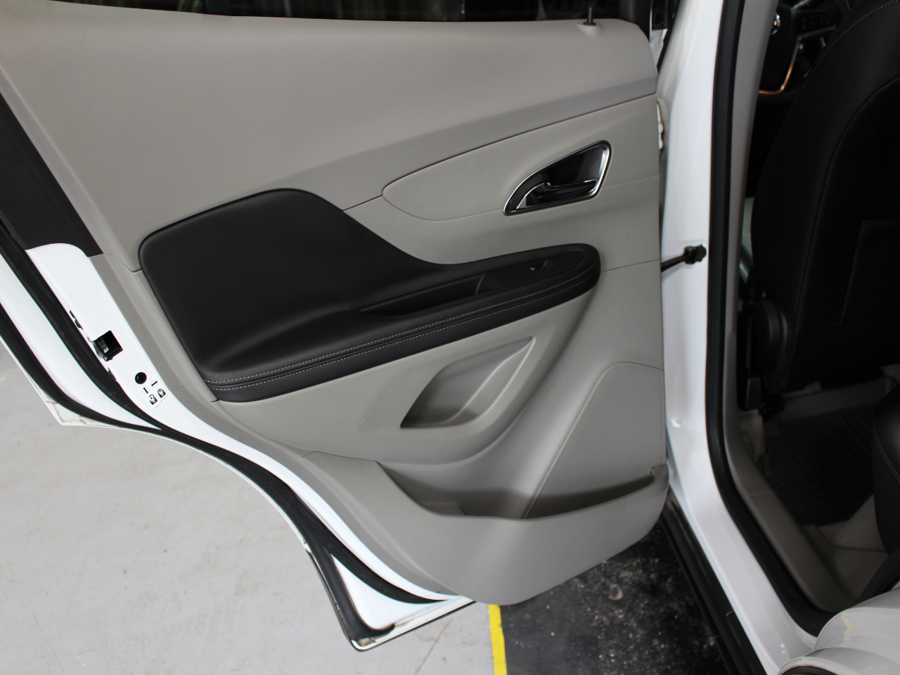Used 2016 (Includes (BT3) Dark Argent Metallic lower accent color.) Buick  image 28