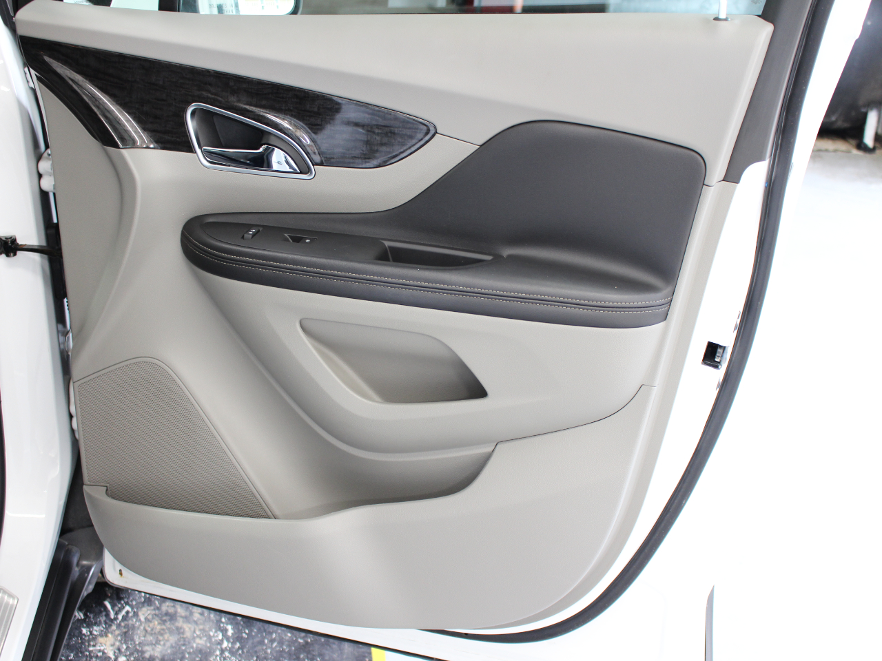 Used 2016 (Includes (BT3) Dark Argent Metallic lower accent color.) Buick  image 27