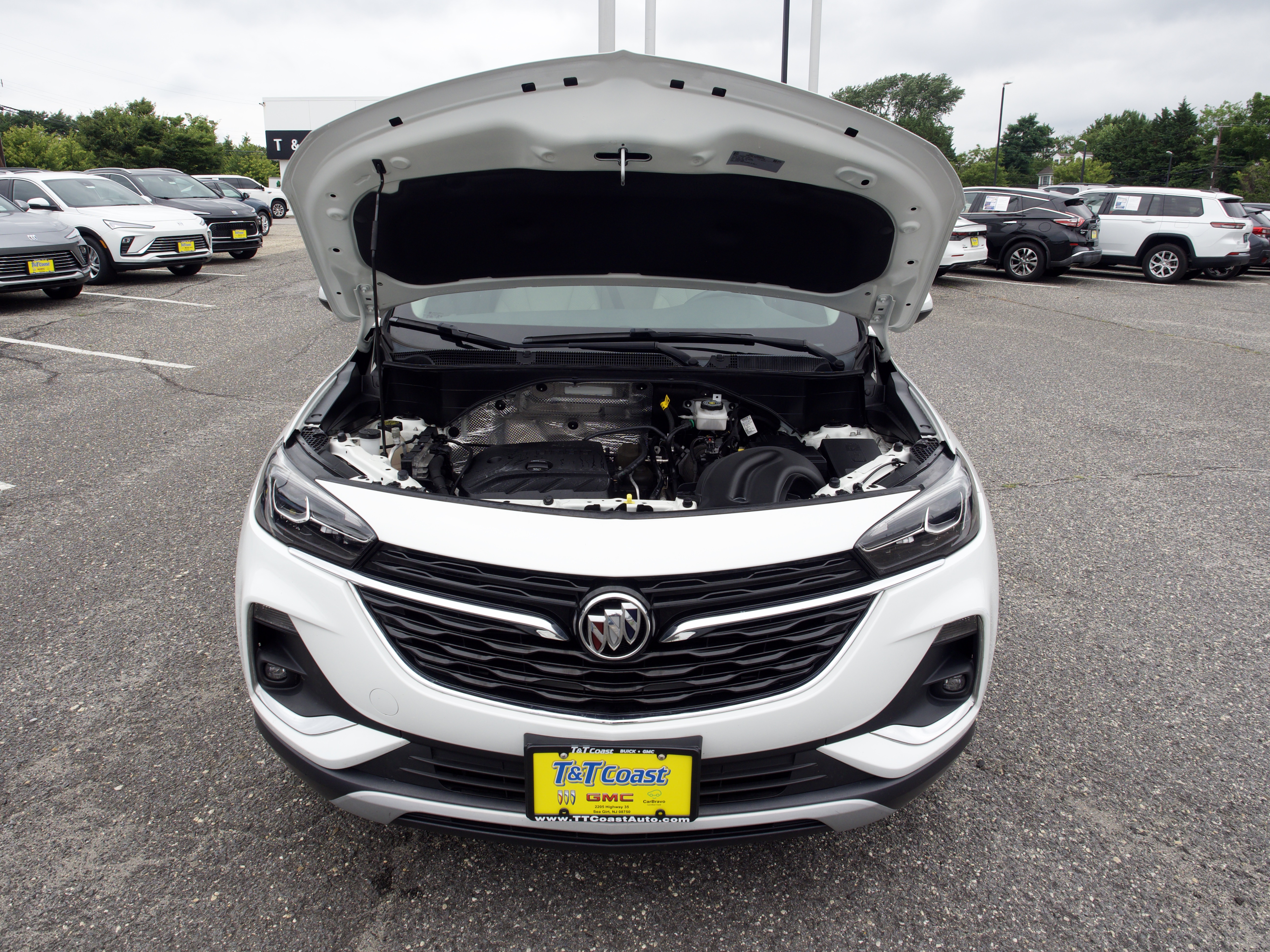 Certified Used 2023 Summit White Buick Essence image 42
