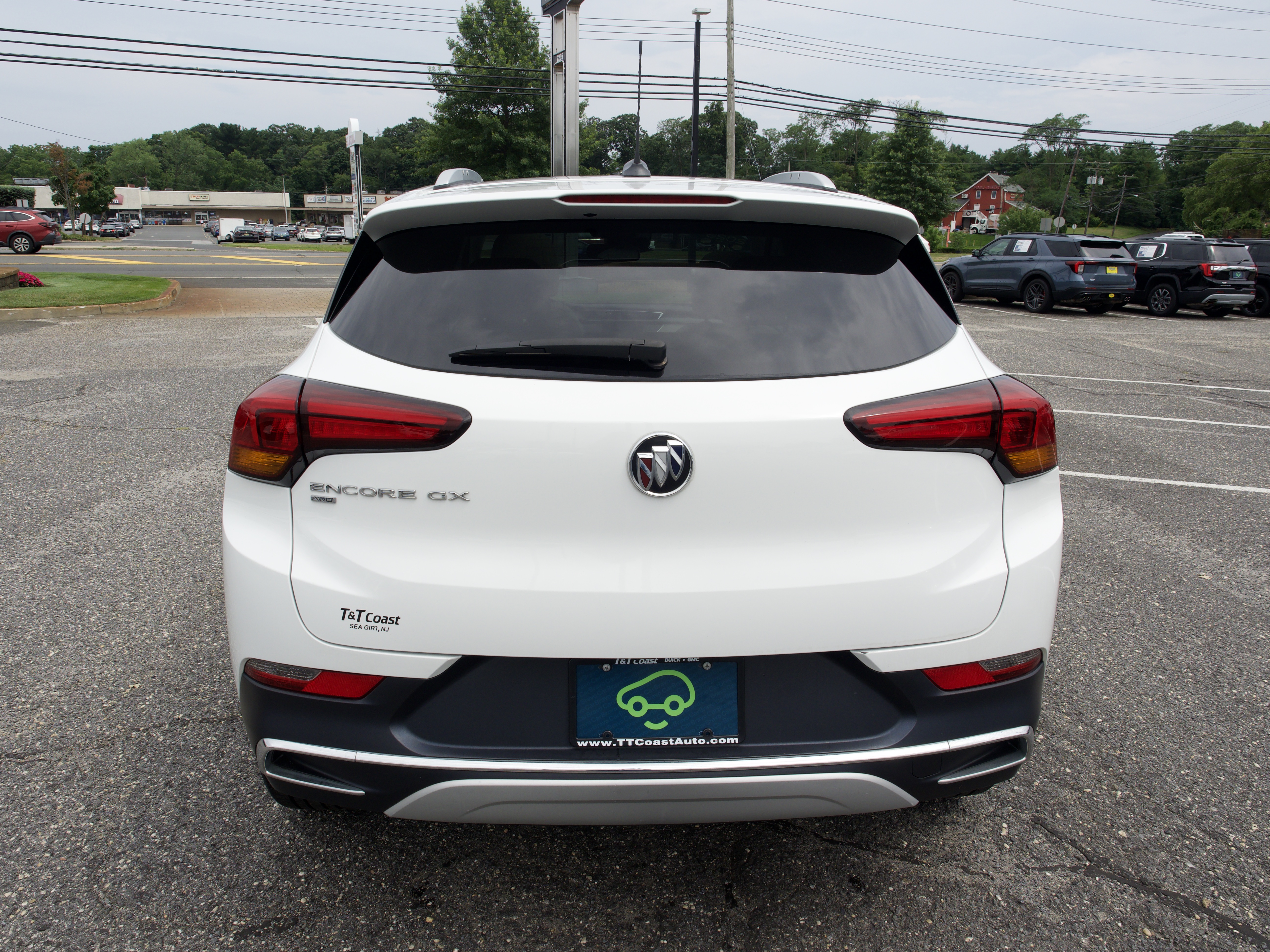 Certified Used 2023 Summit White Buick Essence image 8