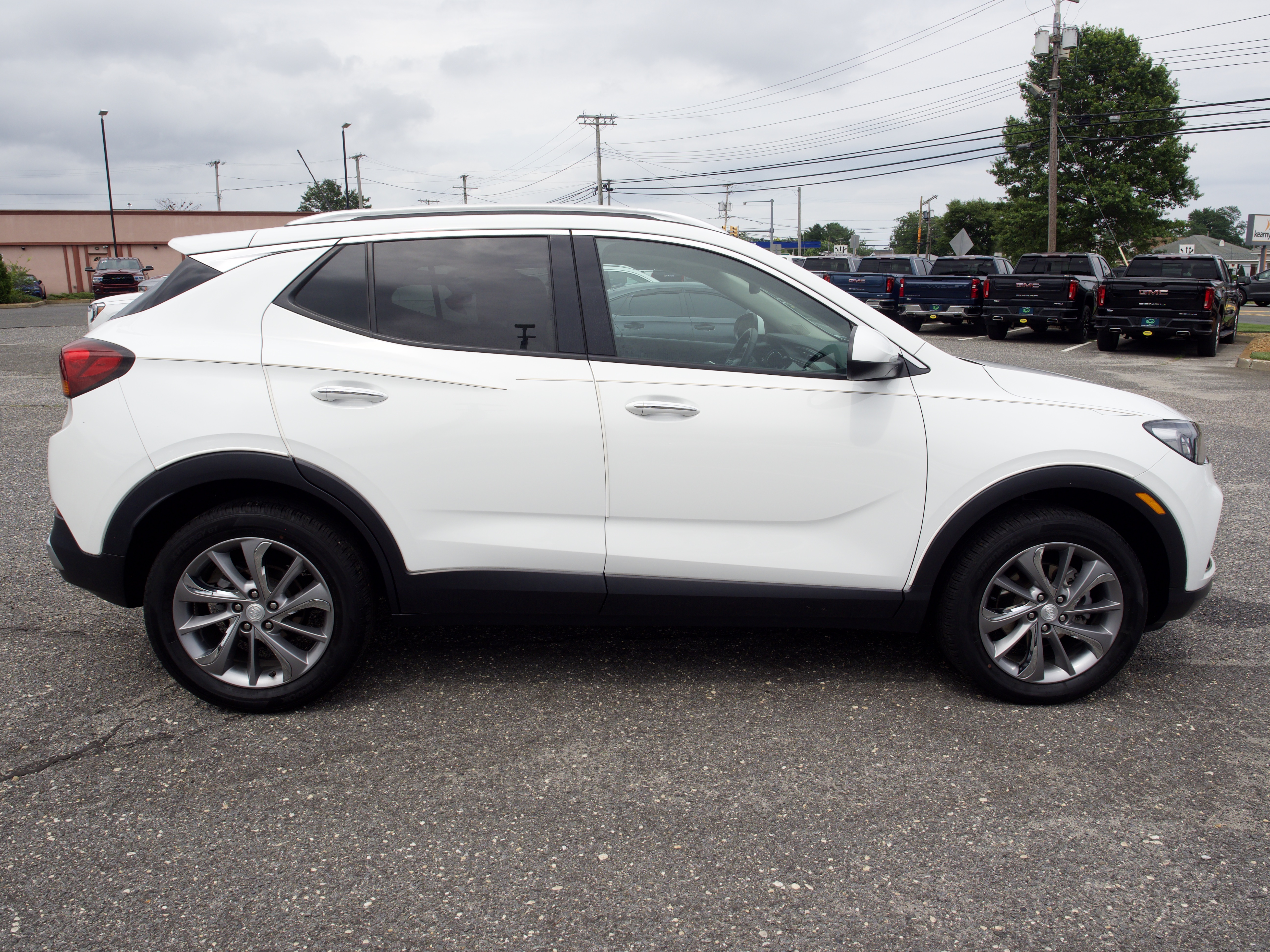 Certified Used 2023 Summit White Buick Essence image 6