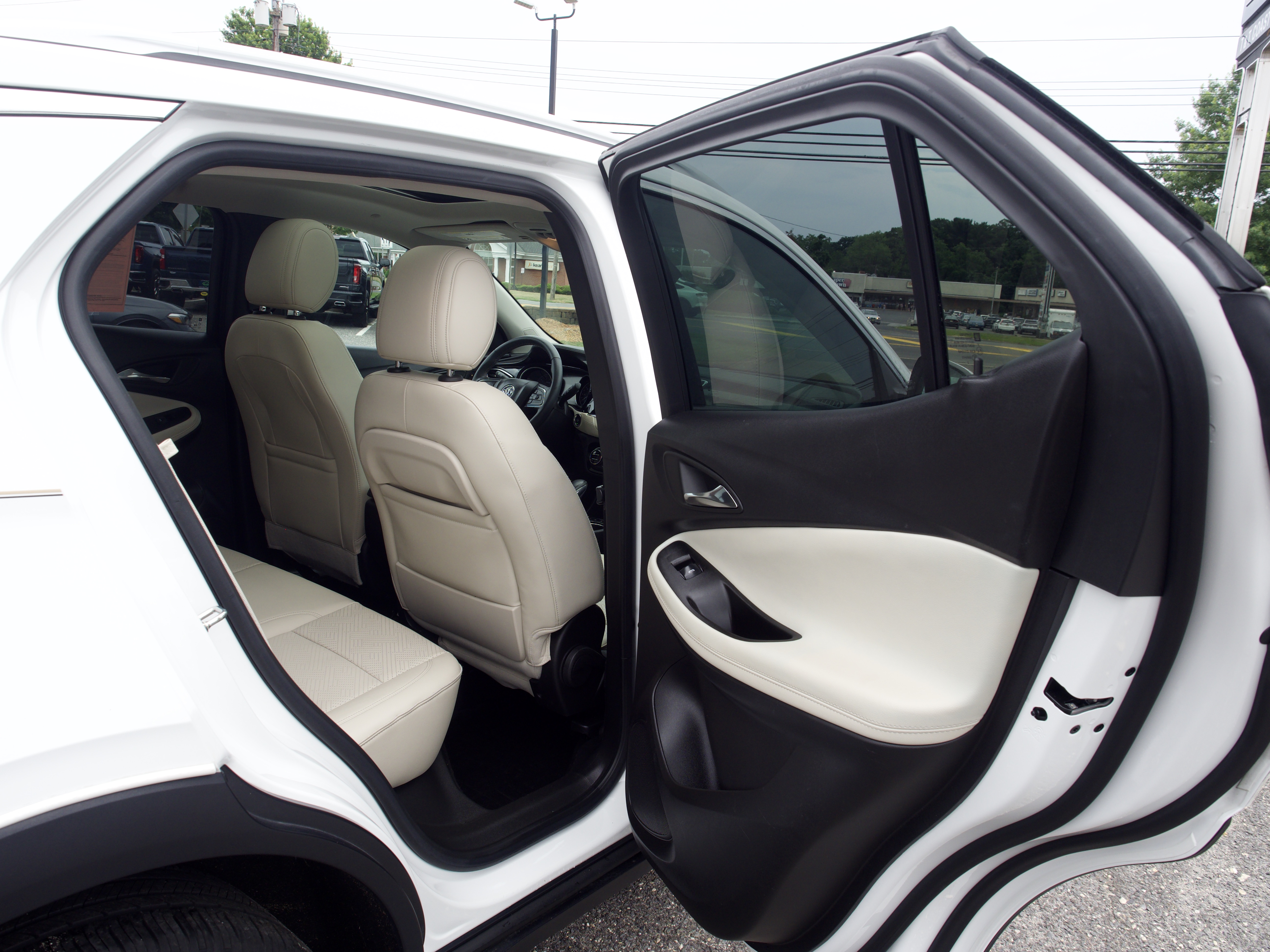 Certified Used 2023 Summit White Buick Essence image 30