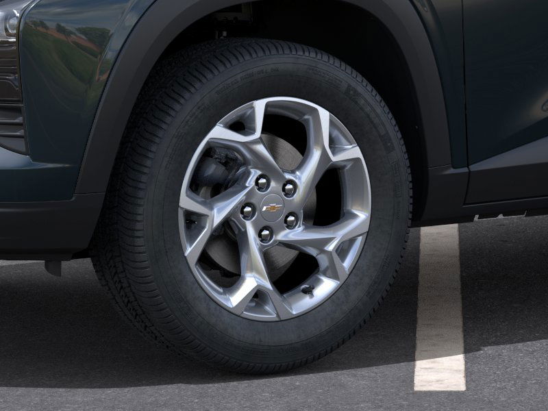 2025 Chevrolet Trax LS photo 7