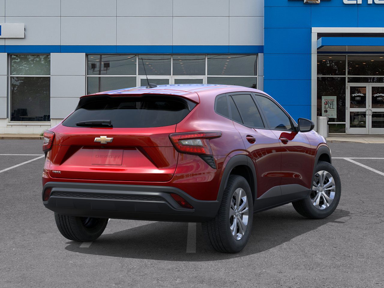 2026 Chevrolet Trax LS photo 4