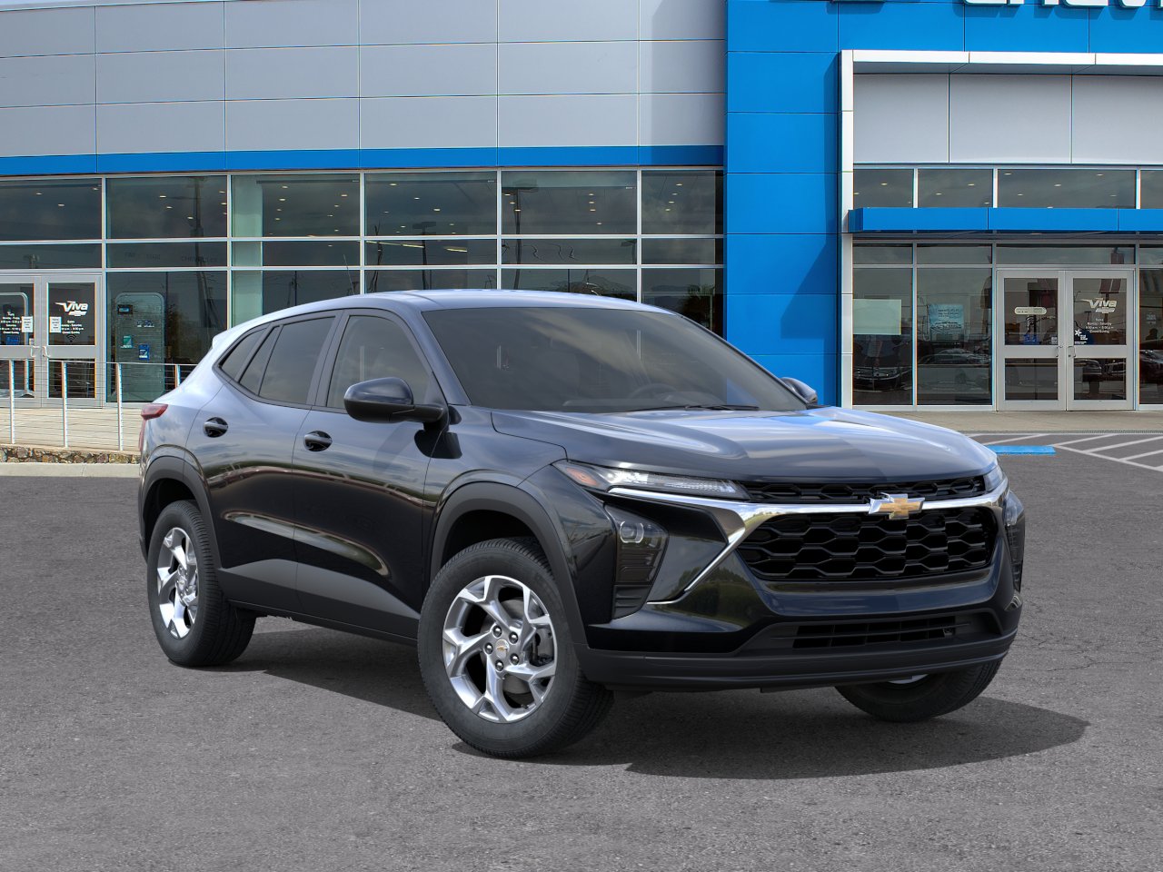 2026 Chevrolet Trax LS - Photo 7