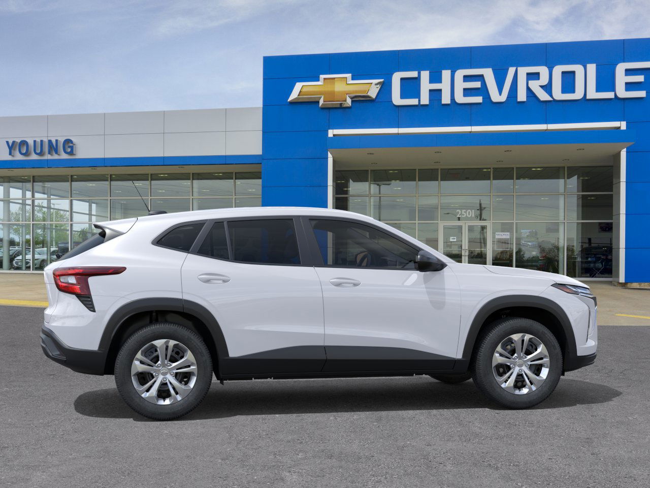 2025 Chevrolet Trax LS photo 4