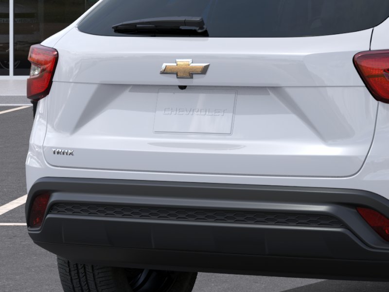 New 2026 Summit White Chevrolet LS image 38