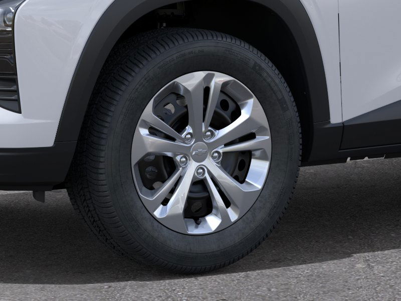 2026 Chevrolet Trax LS photo 4