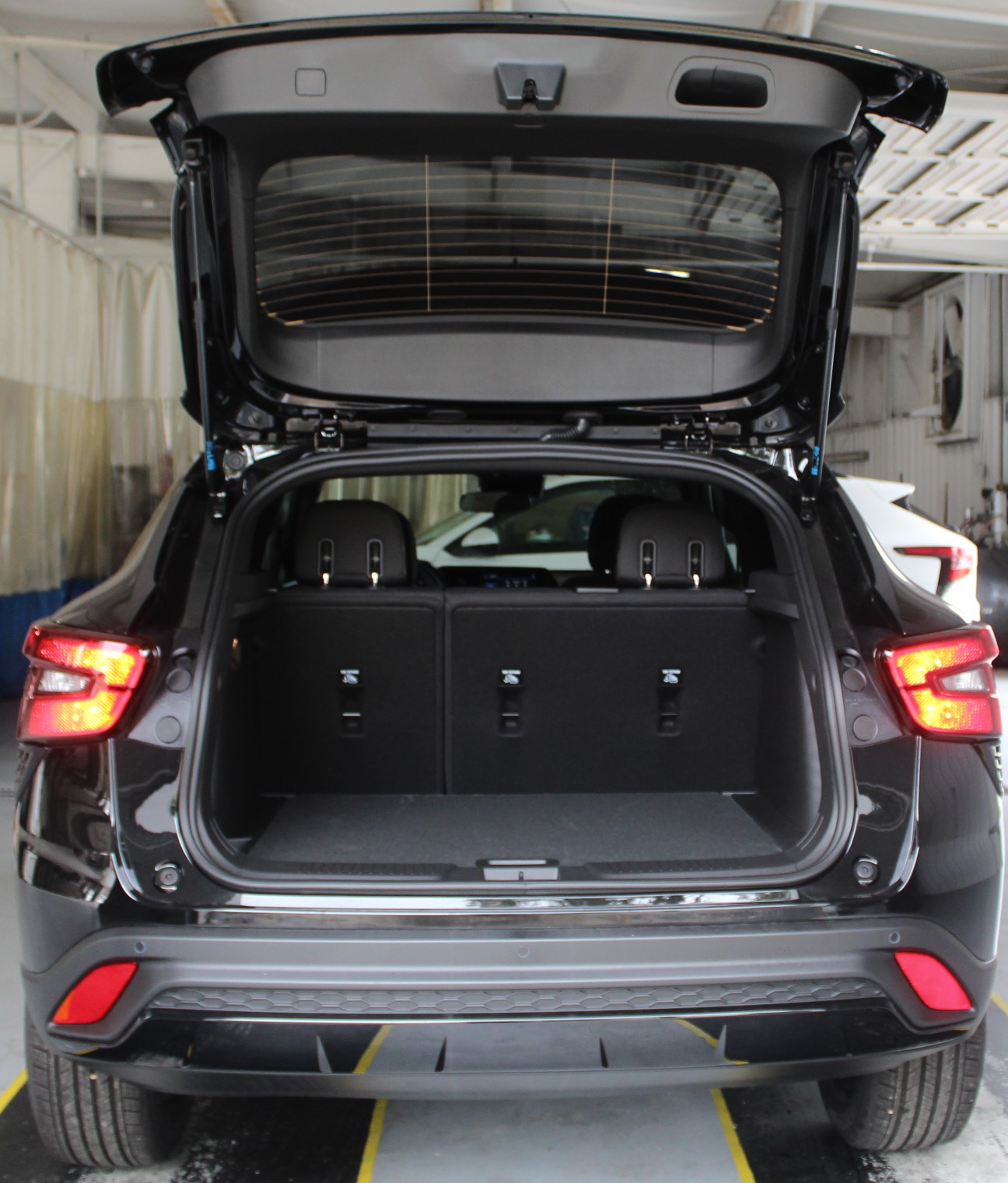 2025 Chevrolet Trax photo 7