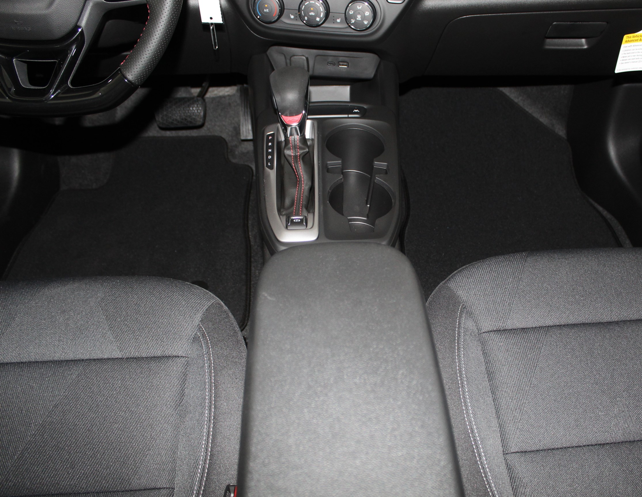 2025 Chevrolet Trax photo 12