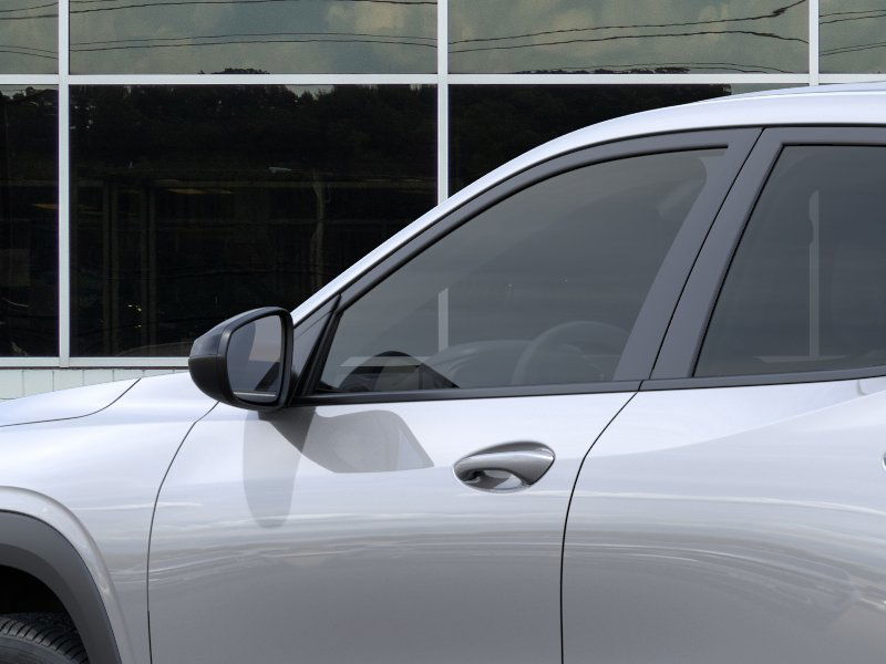 2025 Chevrolet Trax photo 4