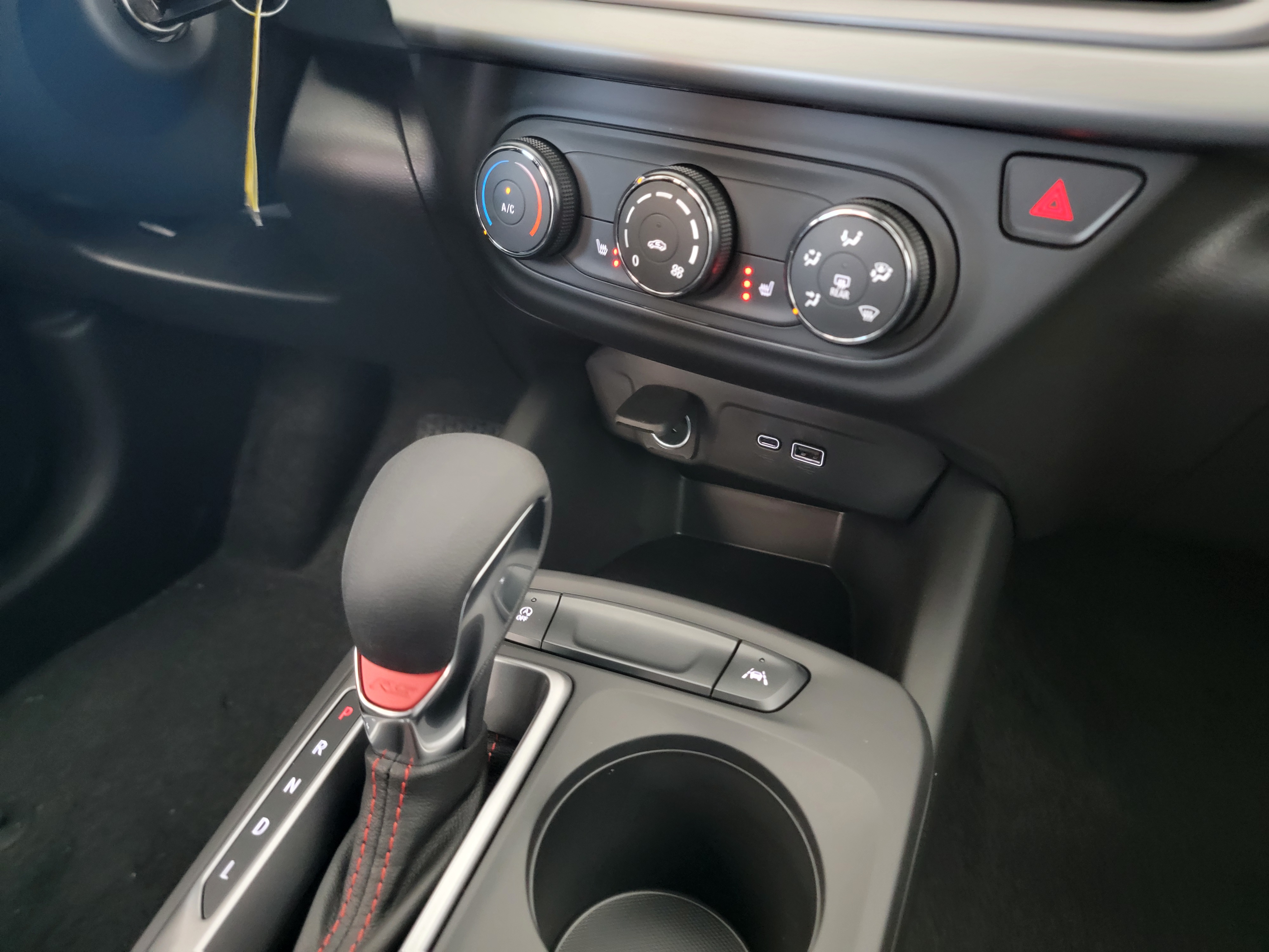 2026 Chevrolet Trax RS - Photo 21