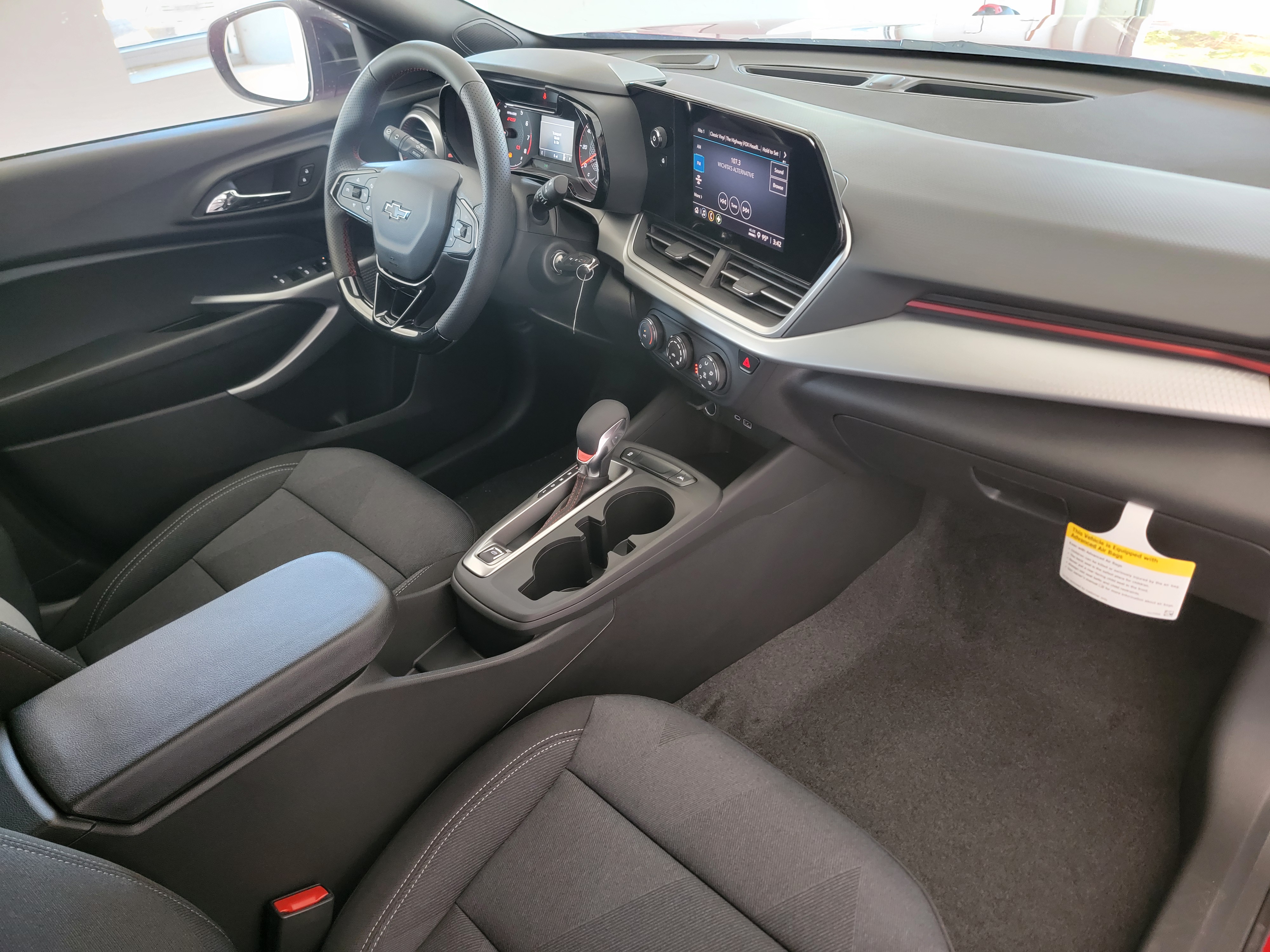 2026 Chevrolet Trax RS - Photo 23