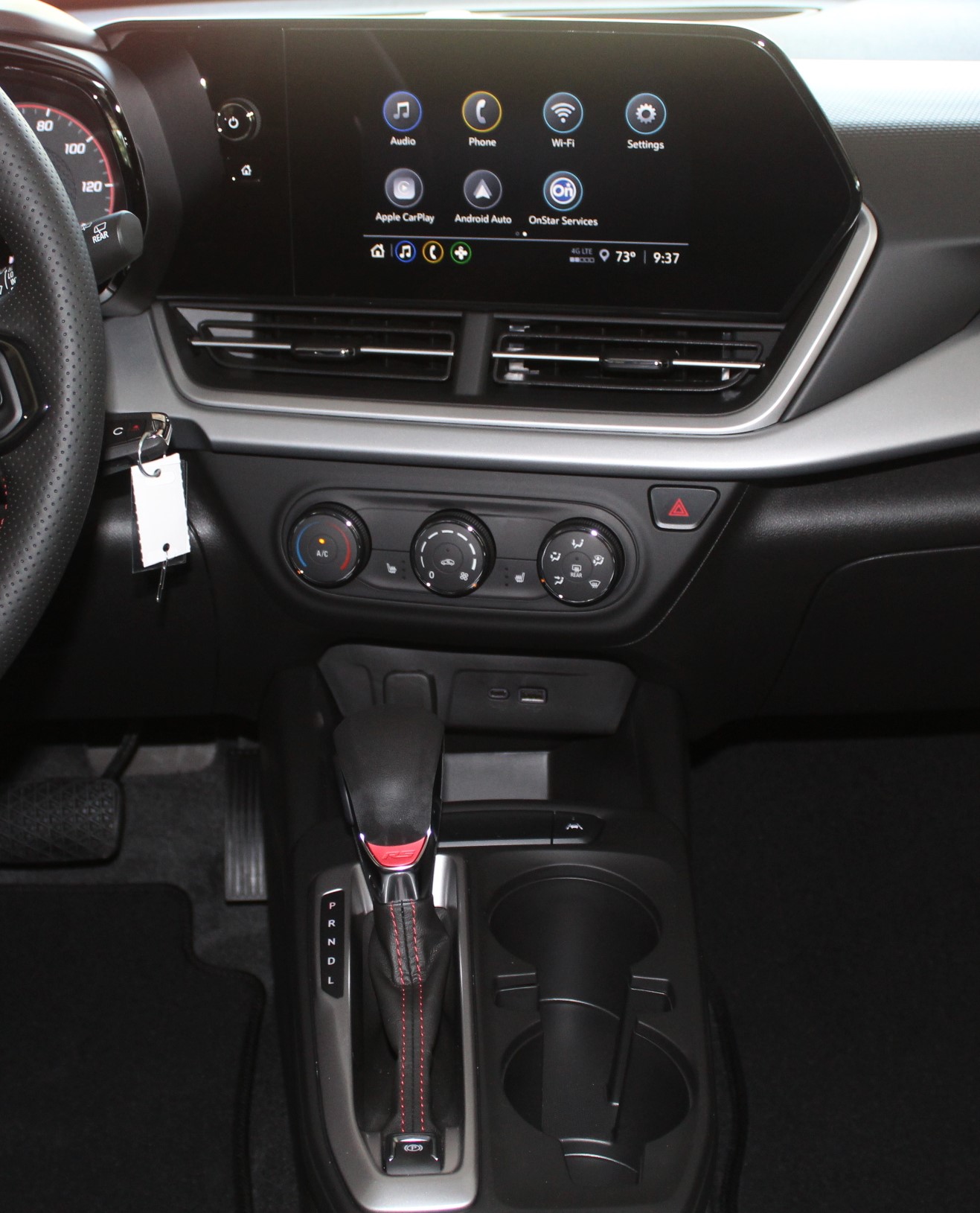 2025 Chevrolet Trax photo 7