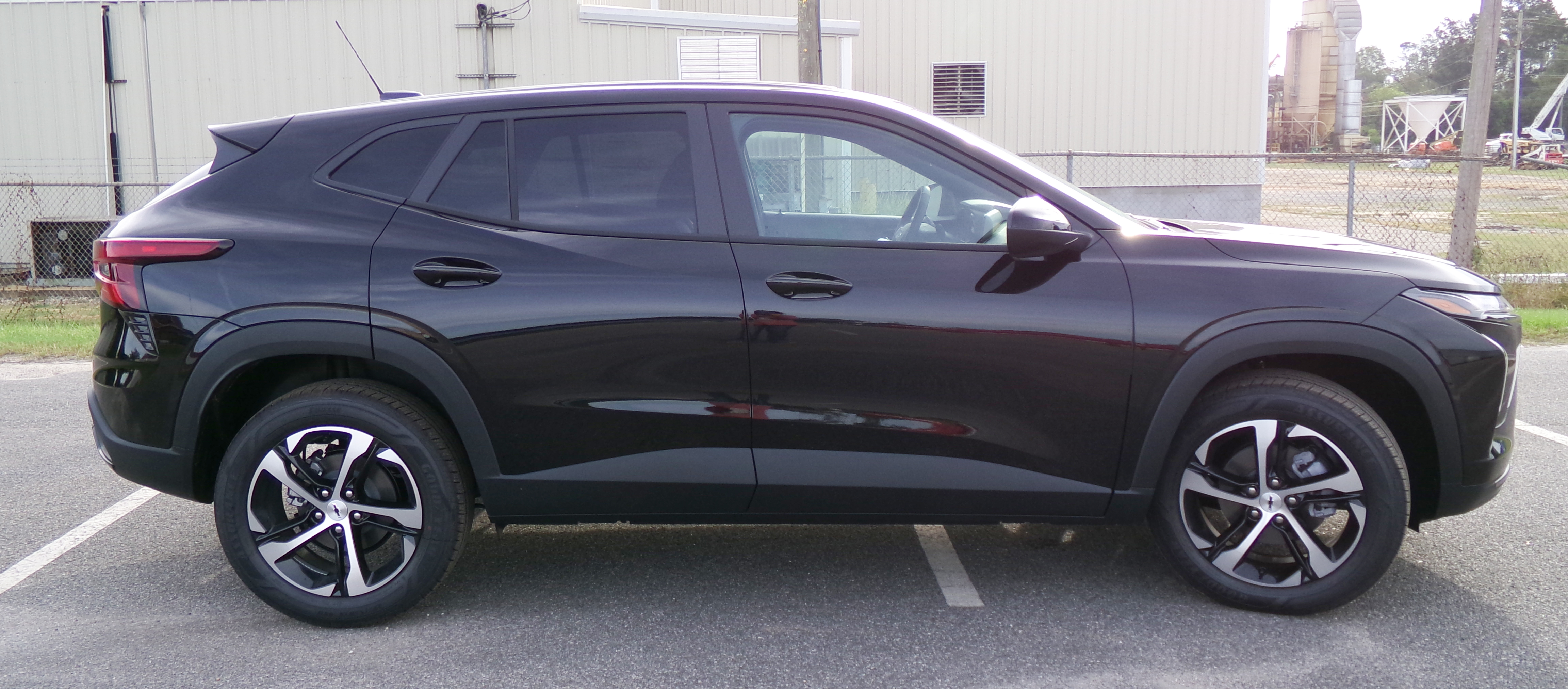 2026 Chevrolet Trax RS - Photo 6