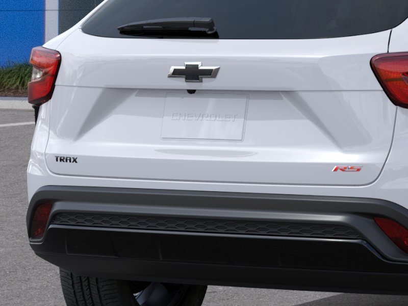 New 2026 Summit White Chevrolet 1RS image 38