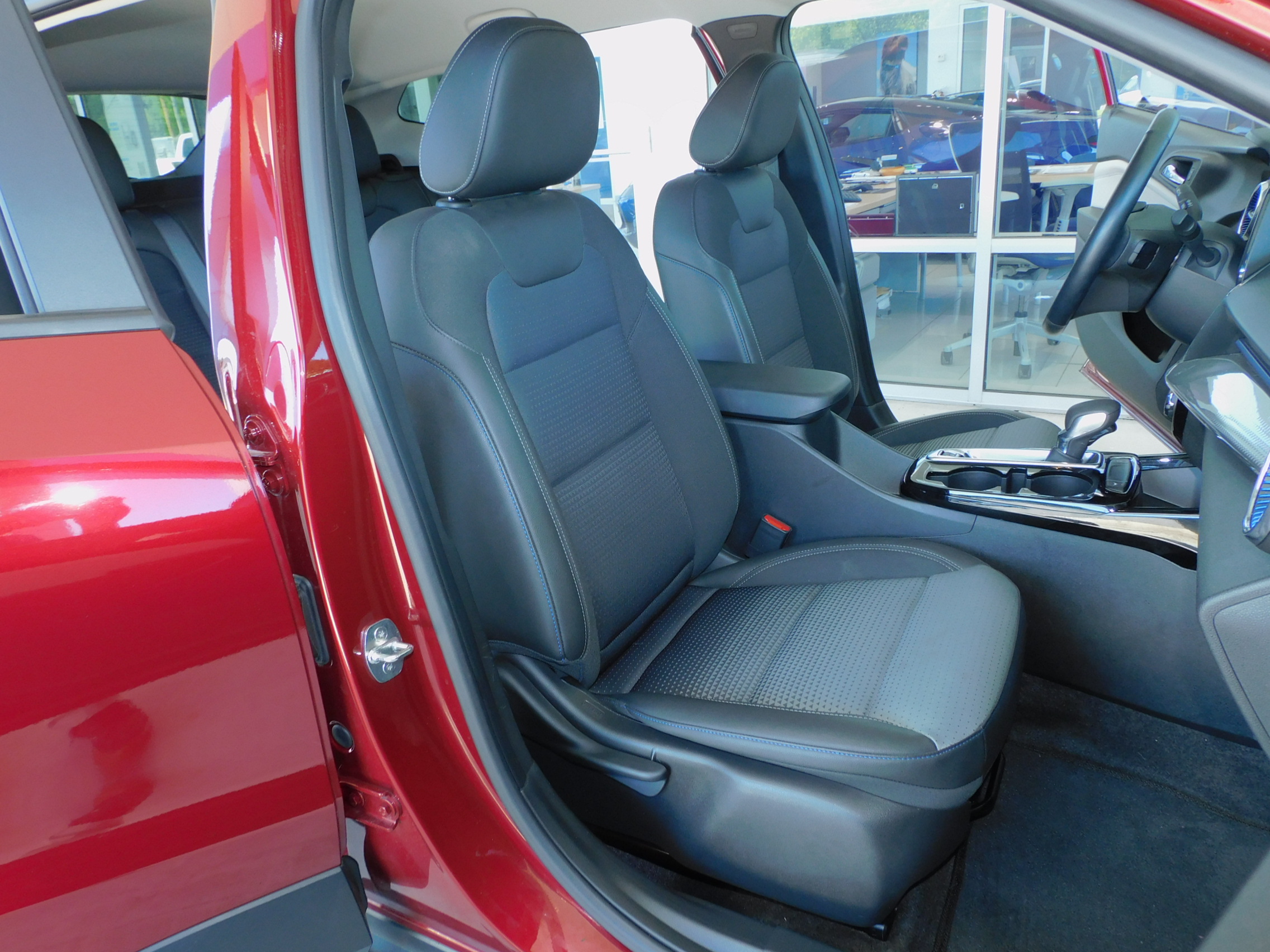Used 2024 Crimson Metallic Chevrolet LT image 20