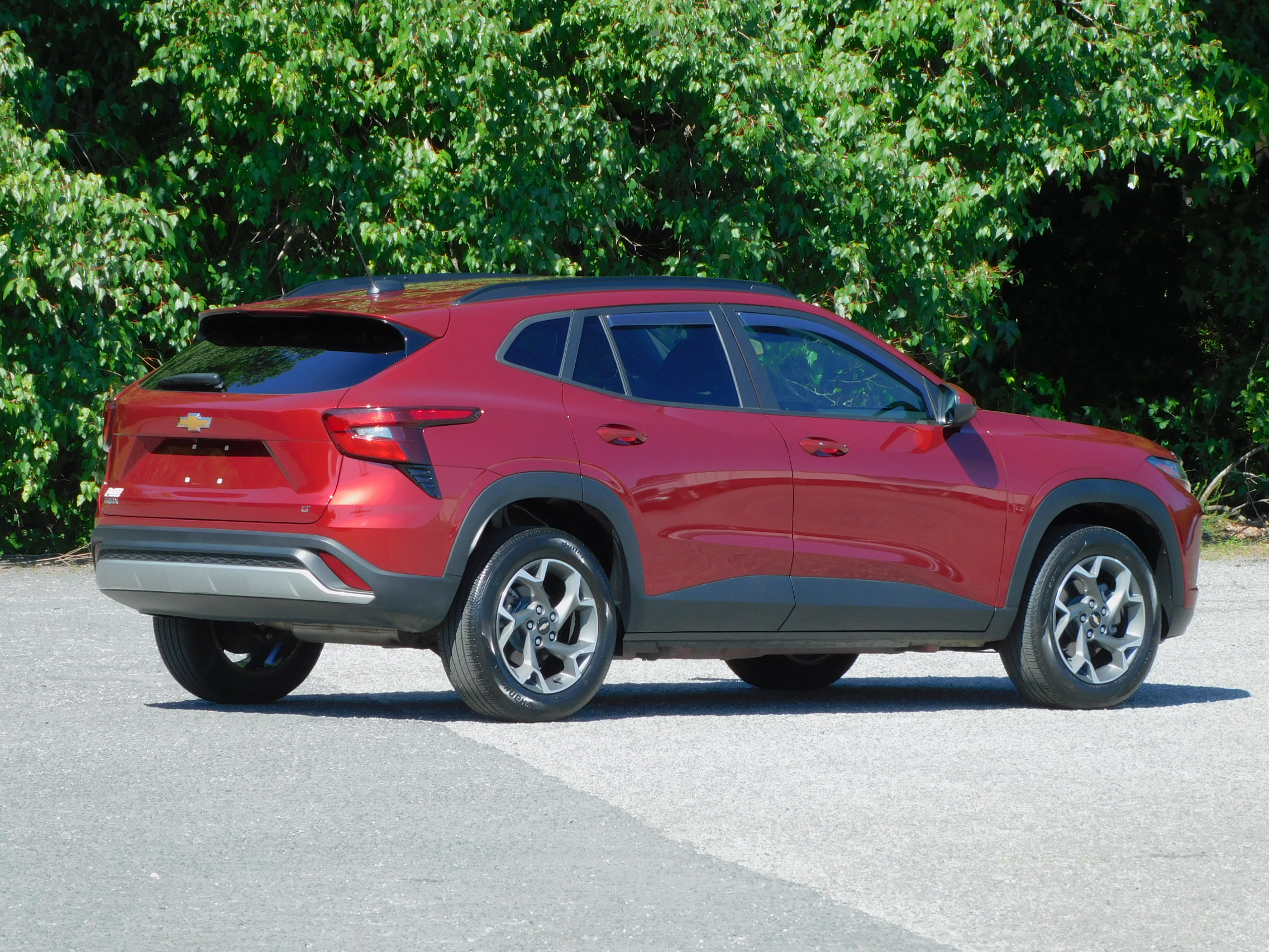 Used 2024 Crimson Metallic Chevrolet LT image 7