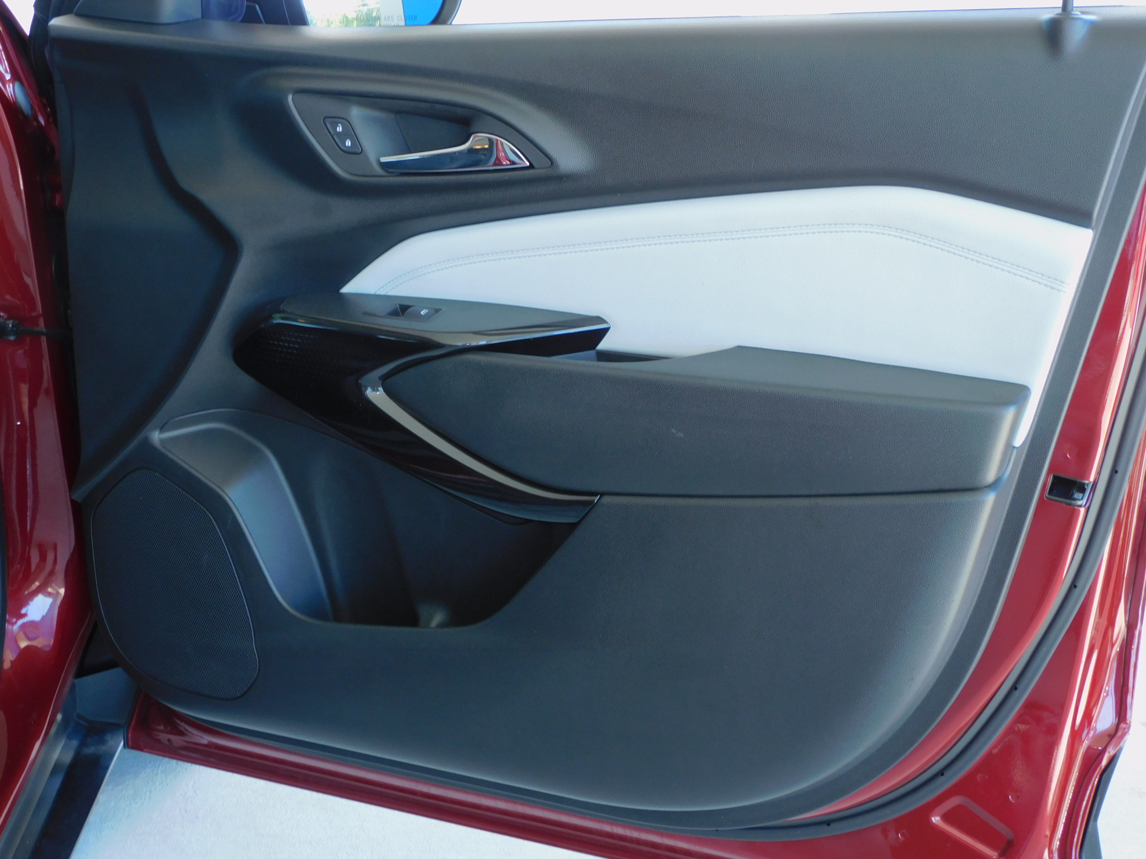 Used 2024 Crimson Metallic Chevrolet LT image 21