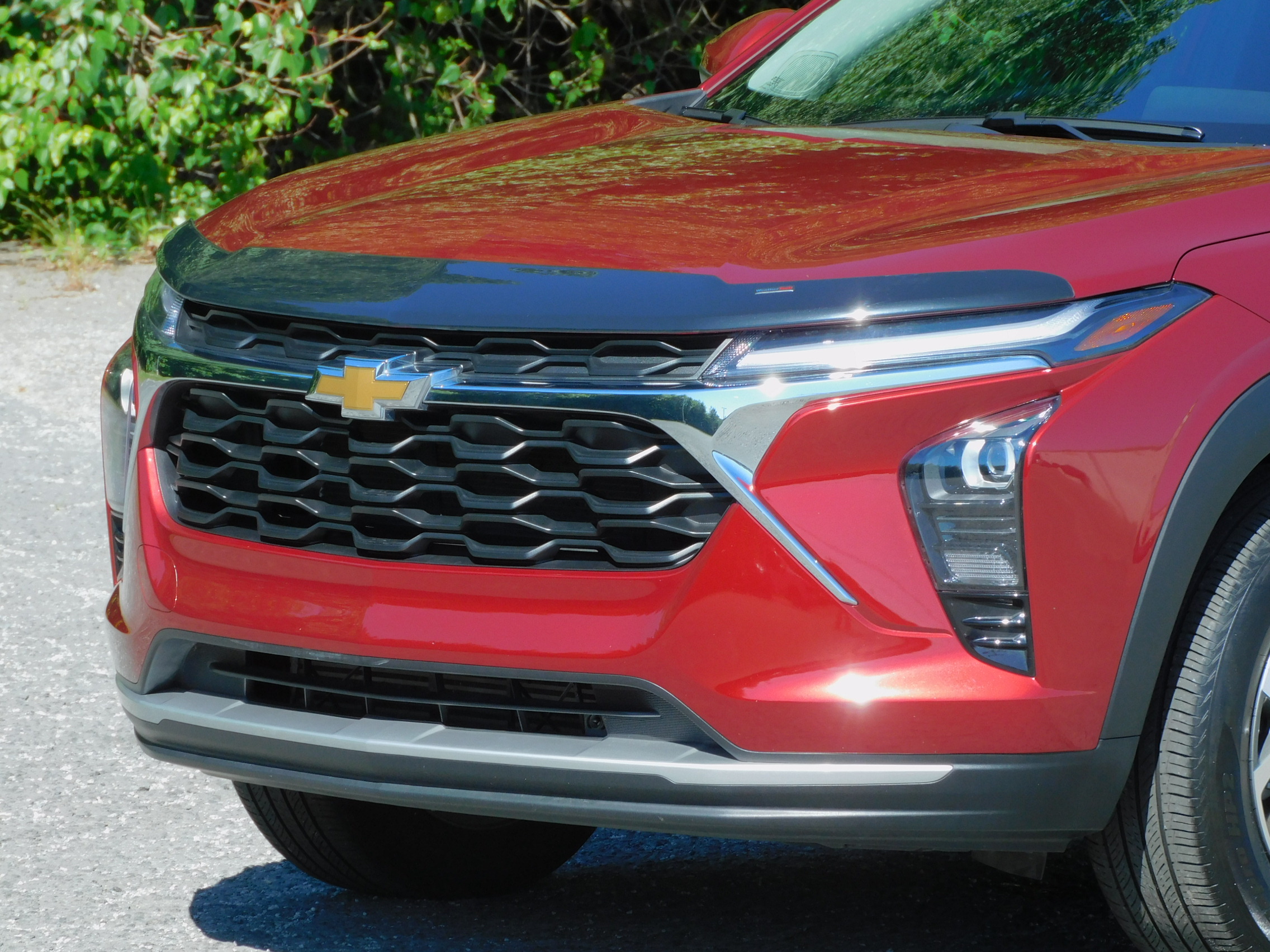 Used 2024 Crimson Metallic Chevrolet LT image 9