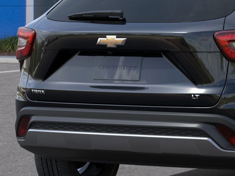 2025 Chevrolet Trax LT photo 24