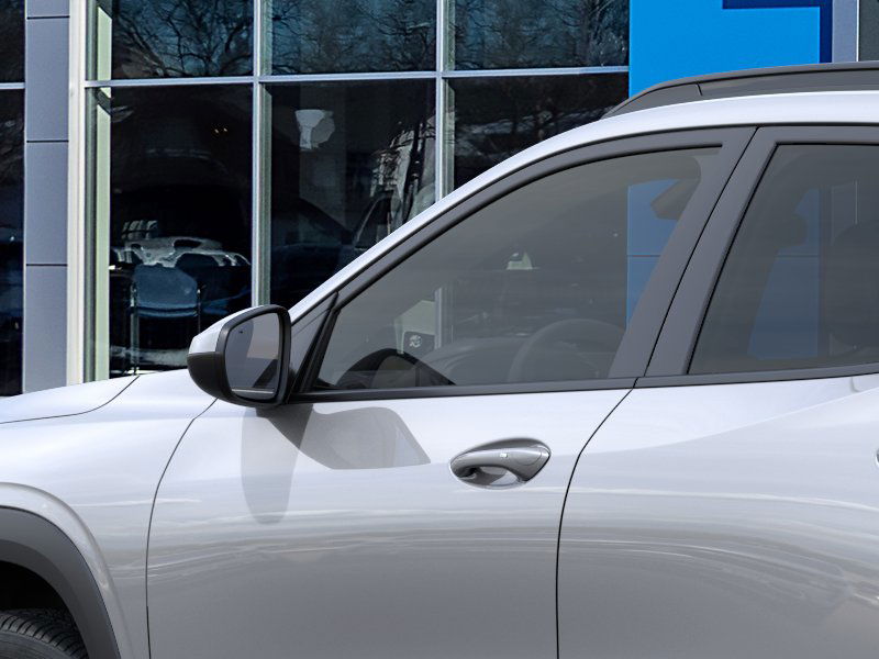 2026 Chevrolet Trax LT photo 4