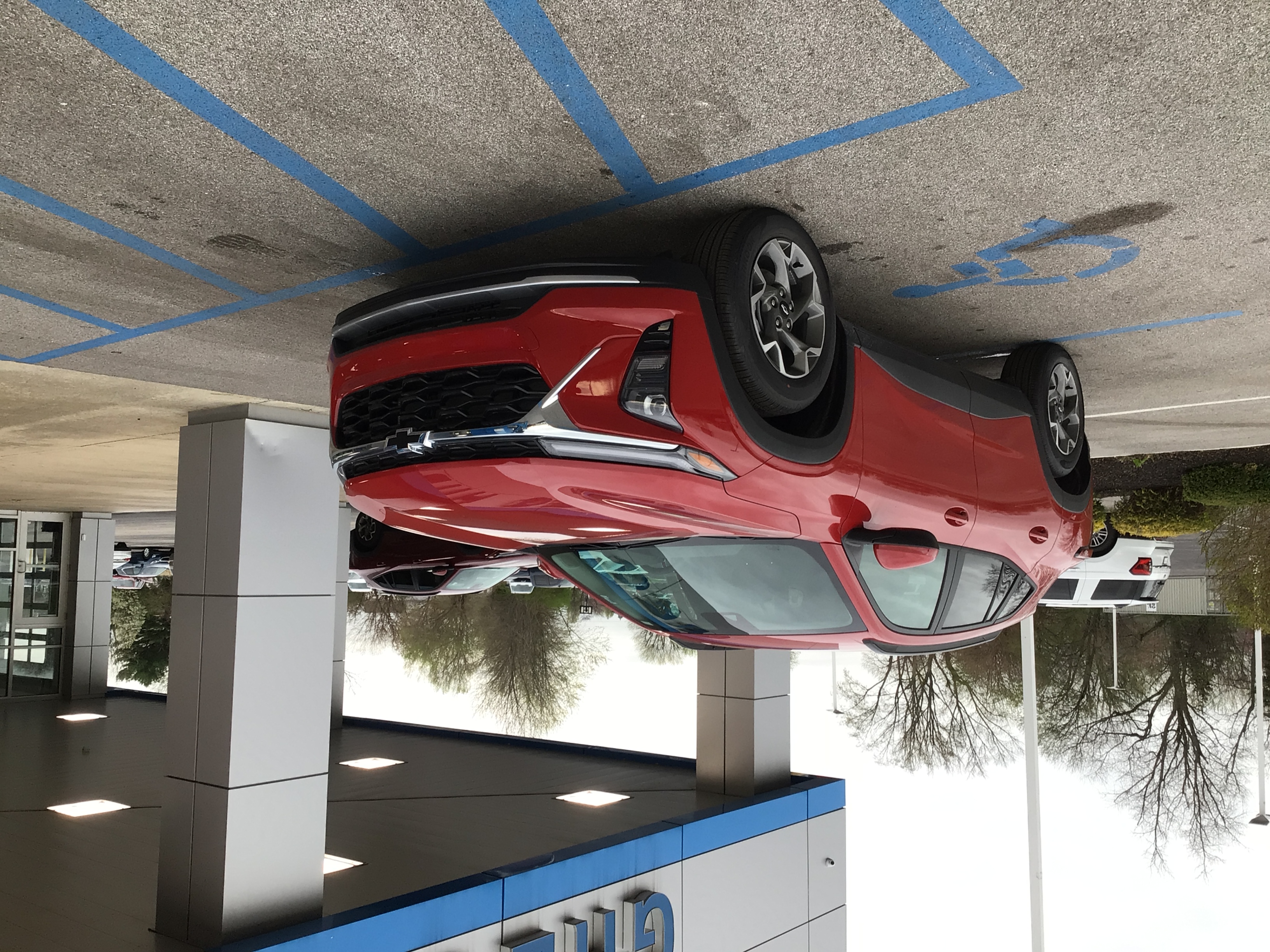 View vehicle photo 3