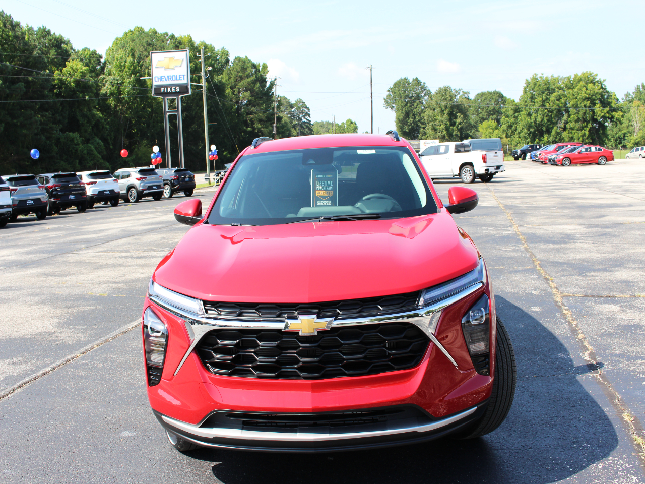 2026 Chevrolet Trax LT - Photo 9