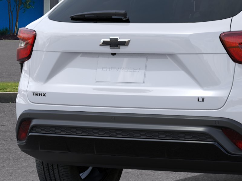 New 2026 Summit White Chevrolet LT image 39