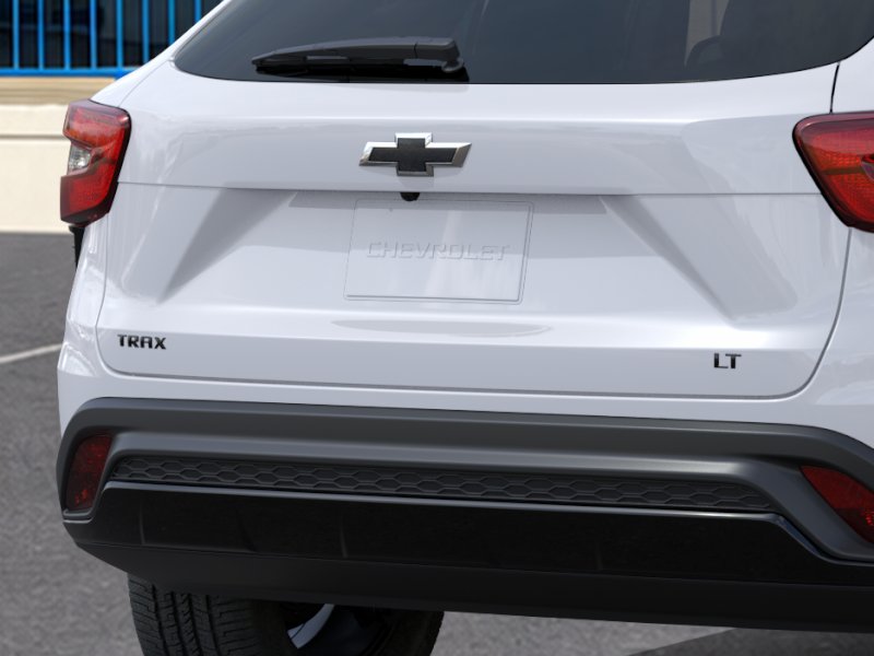 New 2026 Summit White Chevrolet LT image 38