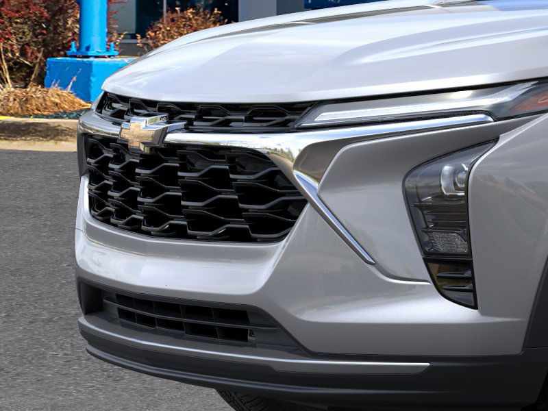 2025 Chevrolet Trax LT photo 5