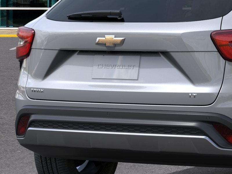 New 2026 Sterling Gray Metallic Chevrolet LT image 39