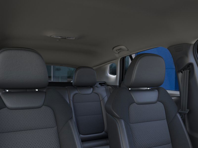 2025 Chevrolet Trax LT photo 28