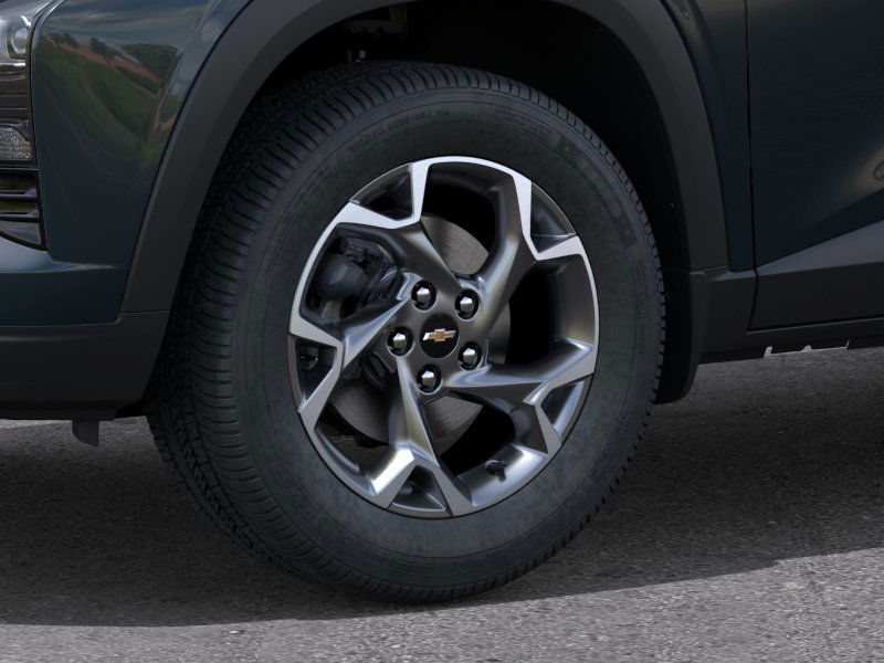 2025 Chevrolet Trax LT photo 8