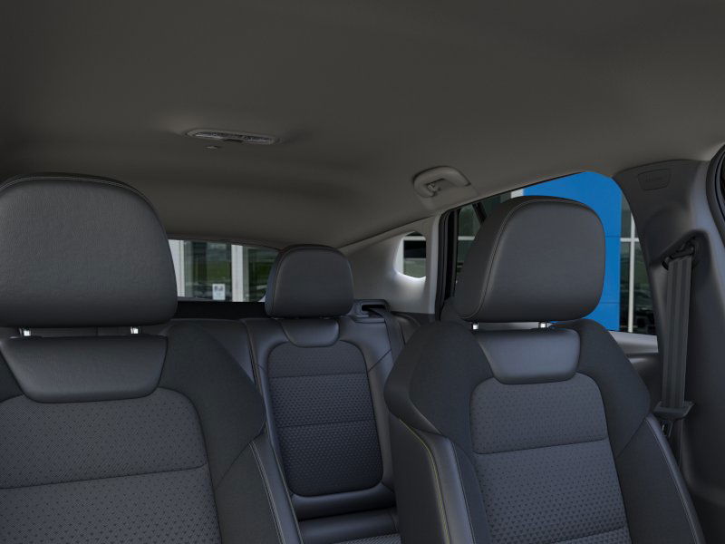 2025 Chevrolet Trax LT photo 23