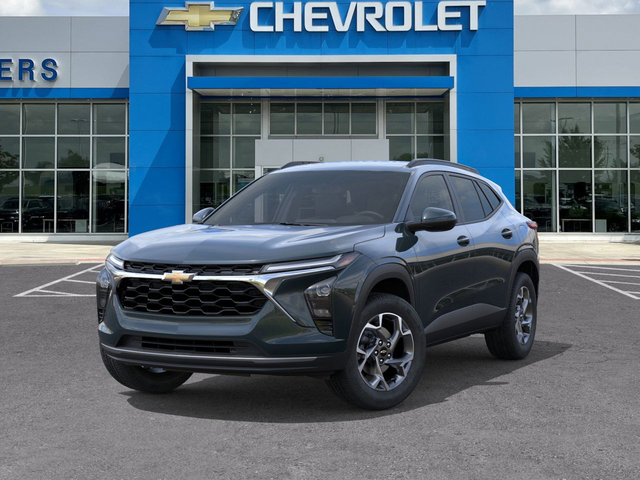 2025 Chevrolet Trax LT photo 5