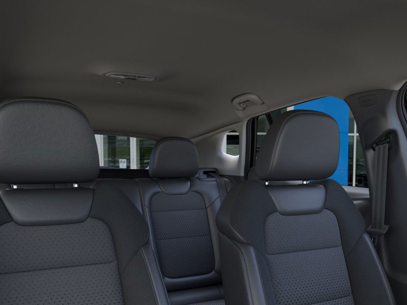 2025 Chevrolet Trax LT photo 23