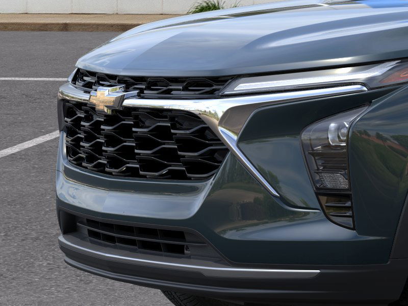 2025 Chevrolet Trax LT photo 8